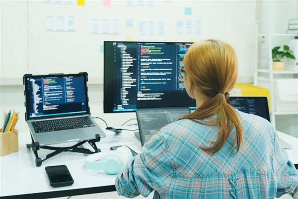 Benefits of Python for Data Analytics Explained
